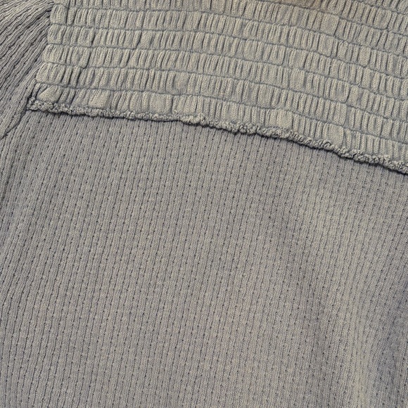 Free people We The Free Soft Blue Textured Top small - Picture 3 of 3